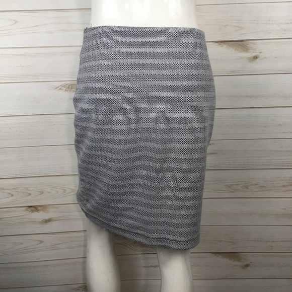 Loft Stretch Knit Skirt - Picture 4 of 8